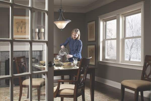 Simonton-Double-Hung-Windows-Dinning-Room-Winter-600x400